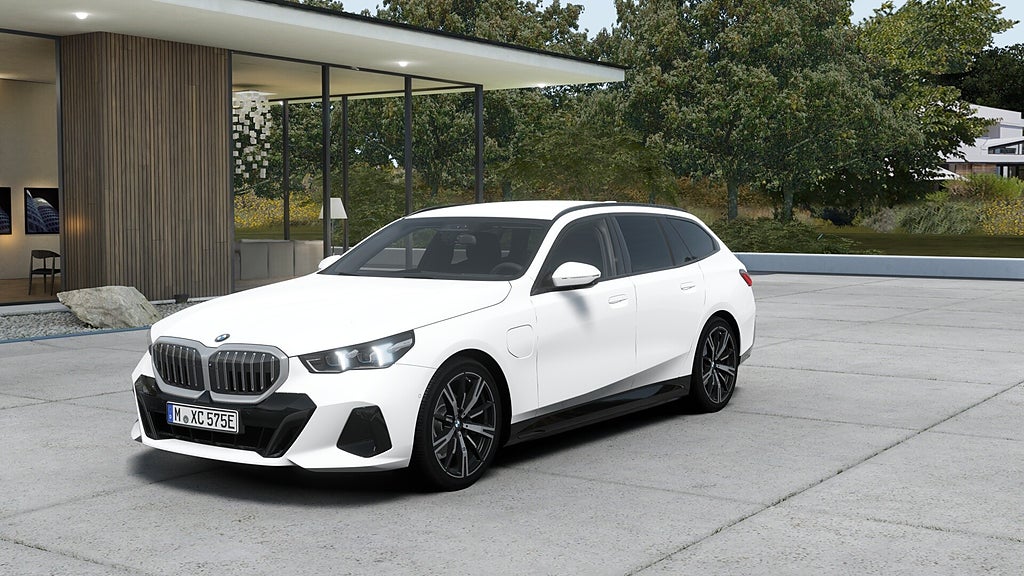 BMW 530 e xDrive Touring 2,95% ränta M Sport Business Ed Drag DA Pro H K
