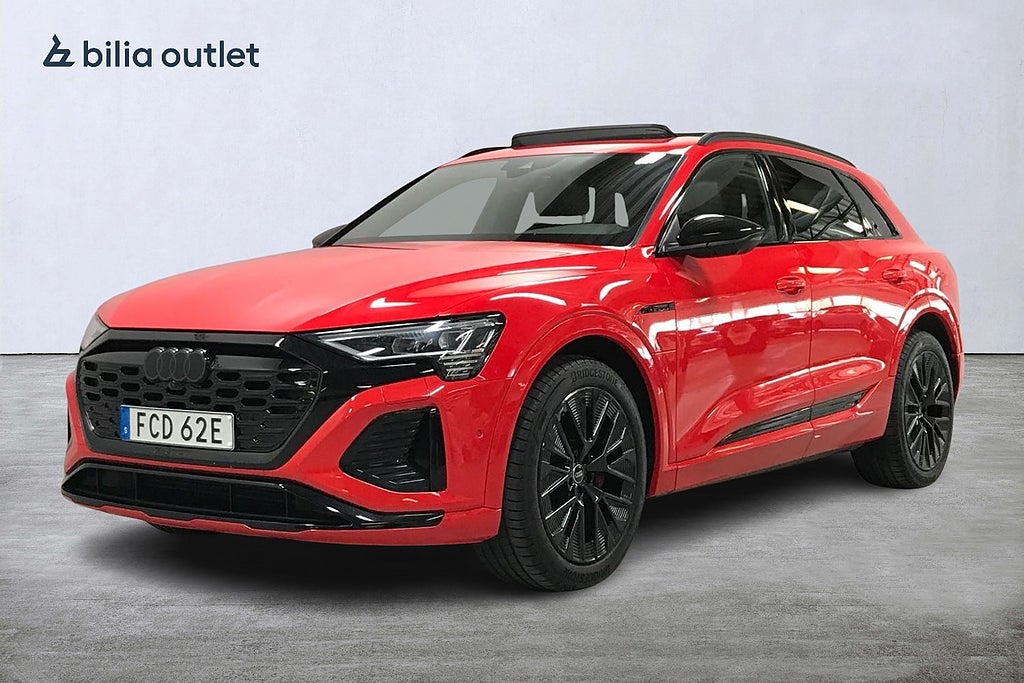 Audi Q8 55 e-tron Quattro S Line 408hk Cockpit Panorama Drag