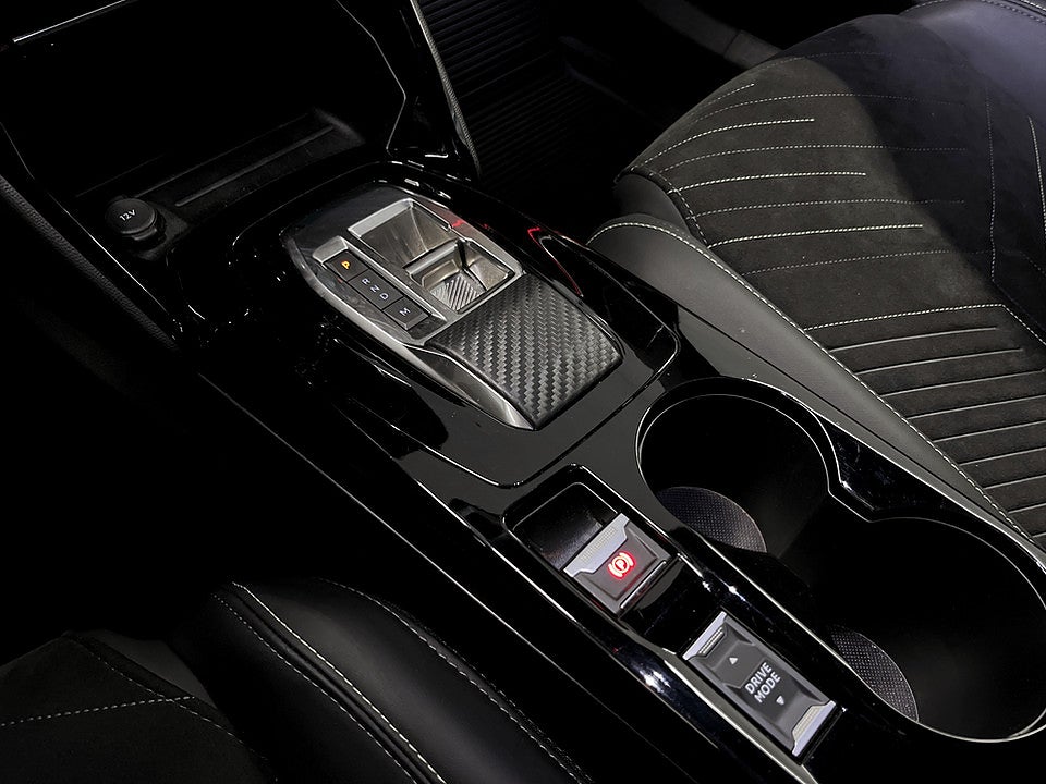 Bild på Peugeot 2008 GT Hybrid 145hk Aut B-KAMERA CARPLAY
