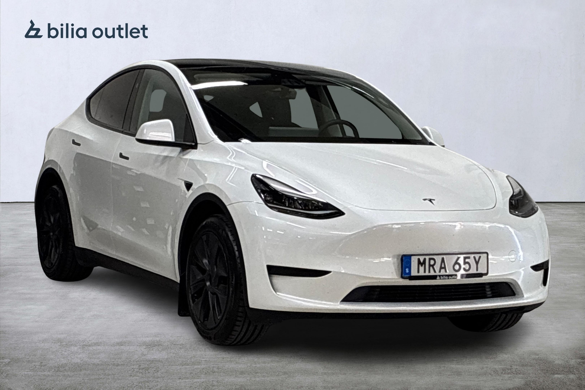 Tesla Model Y Standard Range 300hk 2024, photo 4/10