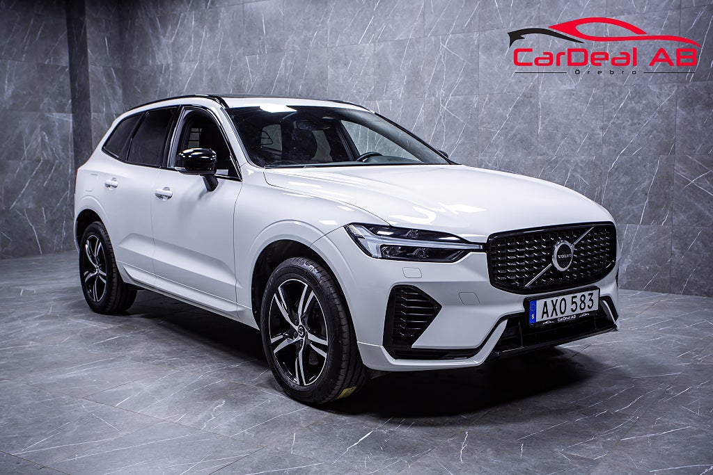 Volvo XC60 Recharge T6 AWD R-Design Pano H/K Kamera CarPlay MOMS