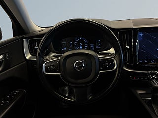 Volvo XC60 D4 AWD Pro Edition Drag/SoV-Däck/Kamera/P-Sens/Elstol – bild 9
