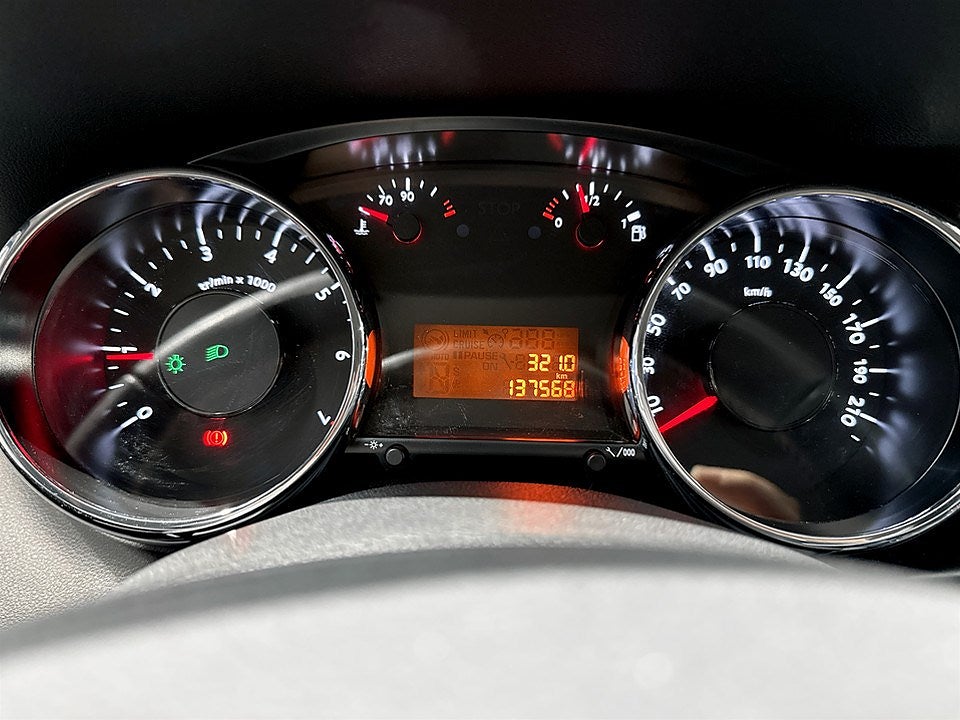 Bild på Peugeot 3008 Active 1.6 VTi 120hk - FARTHÅLLARE