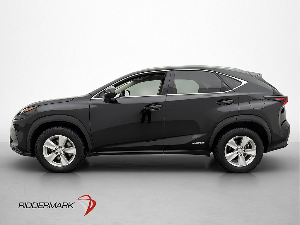Lexus NX 300h 2.5 E-CVT 197hk Keyless Kamera Bluetooth