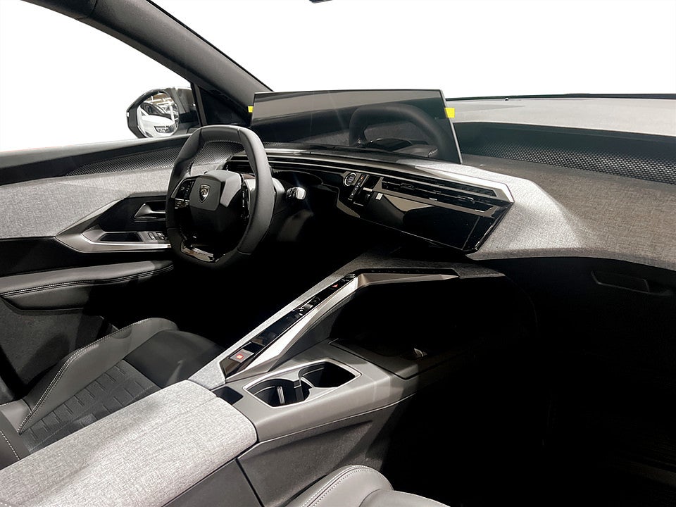 Bild på Peugeot 3008 Edition Hybrid - OMGÅENDE LEVERANS!