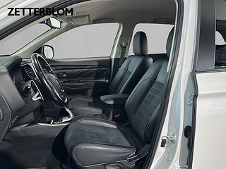 SUV Mitsubishi Outlander 7 av 14