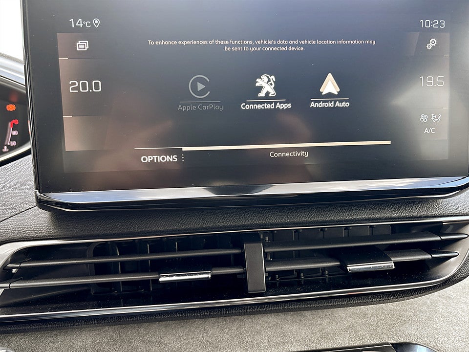 Bild på Peugeot 5008 GT 1.2 PT 130hk Aut 7-SITS B-KAMERA CARPLAY