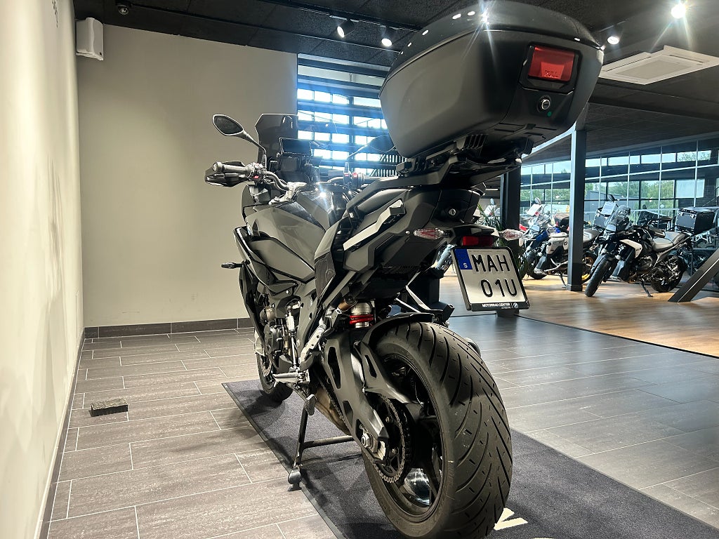 BMW S1000XR /LeoVincé/ConnectedNavigator/1025 mil