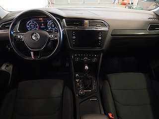 SUV Volkswagen Tiguan 15 av 22
