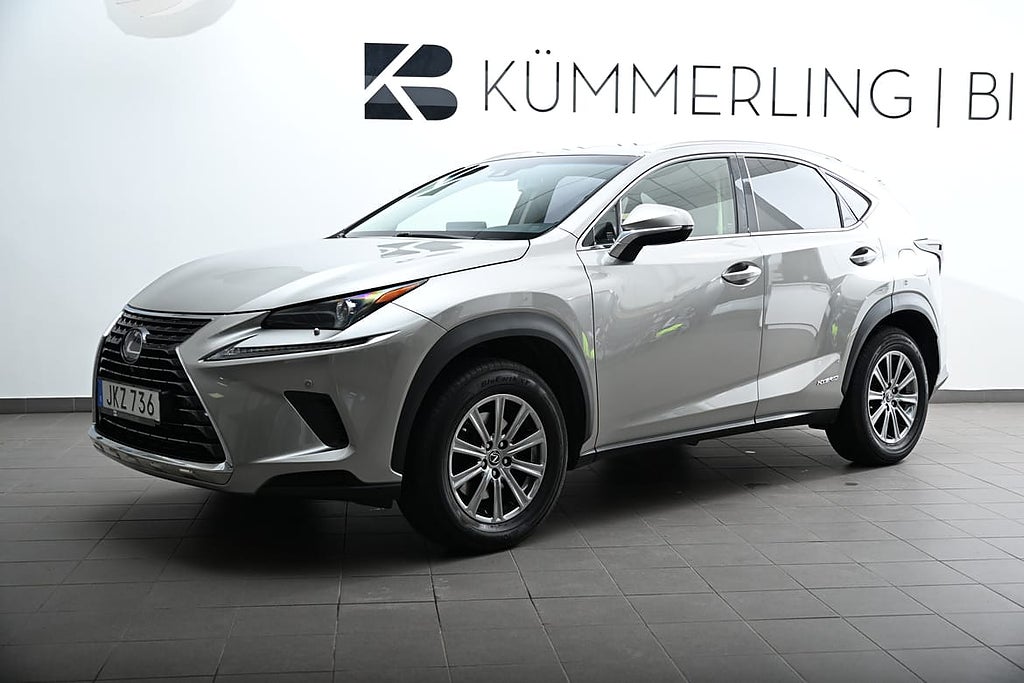 Lexus NX300h