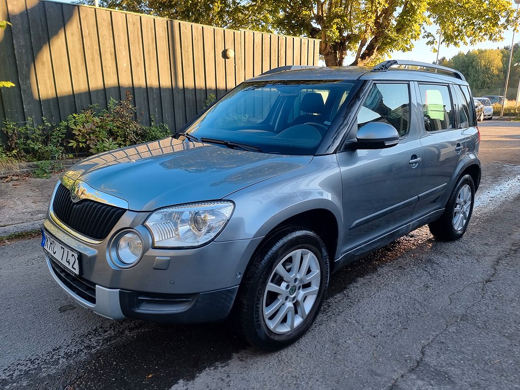 Skoda Yeti 1.2 TSI Experience / S+V DÄCK / FULLSERV / P-SENSORER