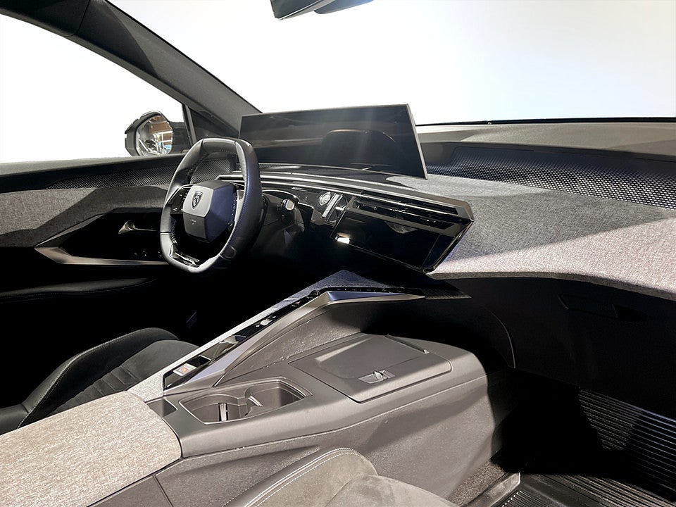 Bild på Peugeot 3008 GT Hybrid 145hk Aut B-KAMERA CARPLAY