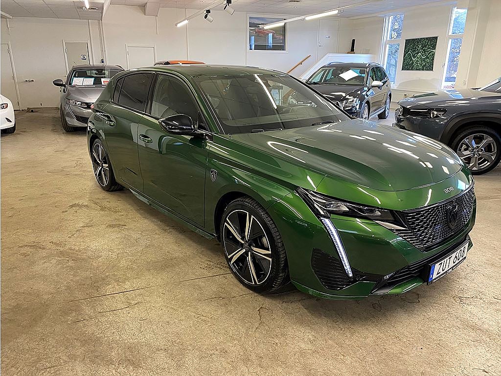 Peugeot 308 nuo 414 €/ mėn Benzinas 2023m. Hečbekas Automatinė