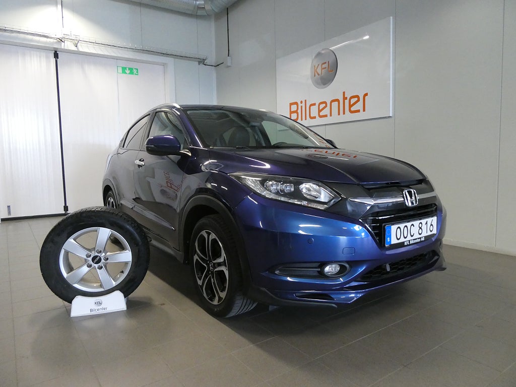 Honda HR-V 1.5 i-VTEC Aut-Drag-Pano-Backkamera-Motorvärmare-SoV