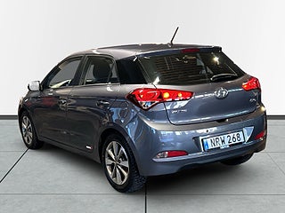 Hyundai i20 1.4 Premium MoK-värmare/P-sens/Rattvärme/Kamkedja
