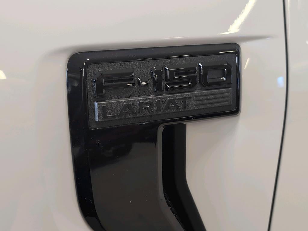 Ford F-150 LARIAT Black Edition Supercrew 5.0 V8