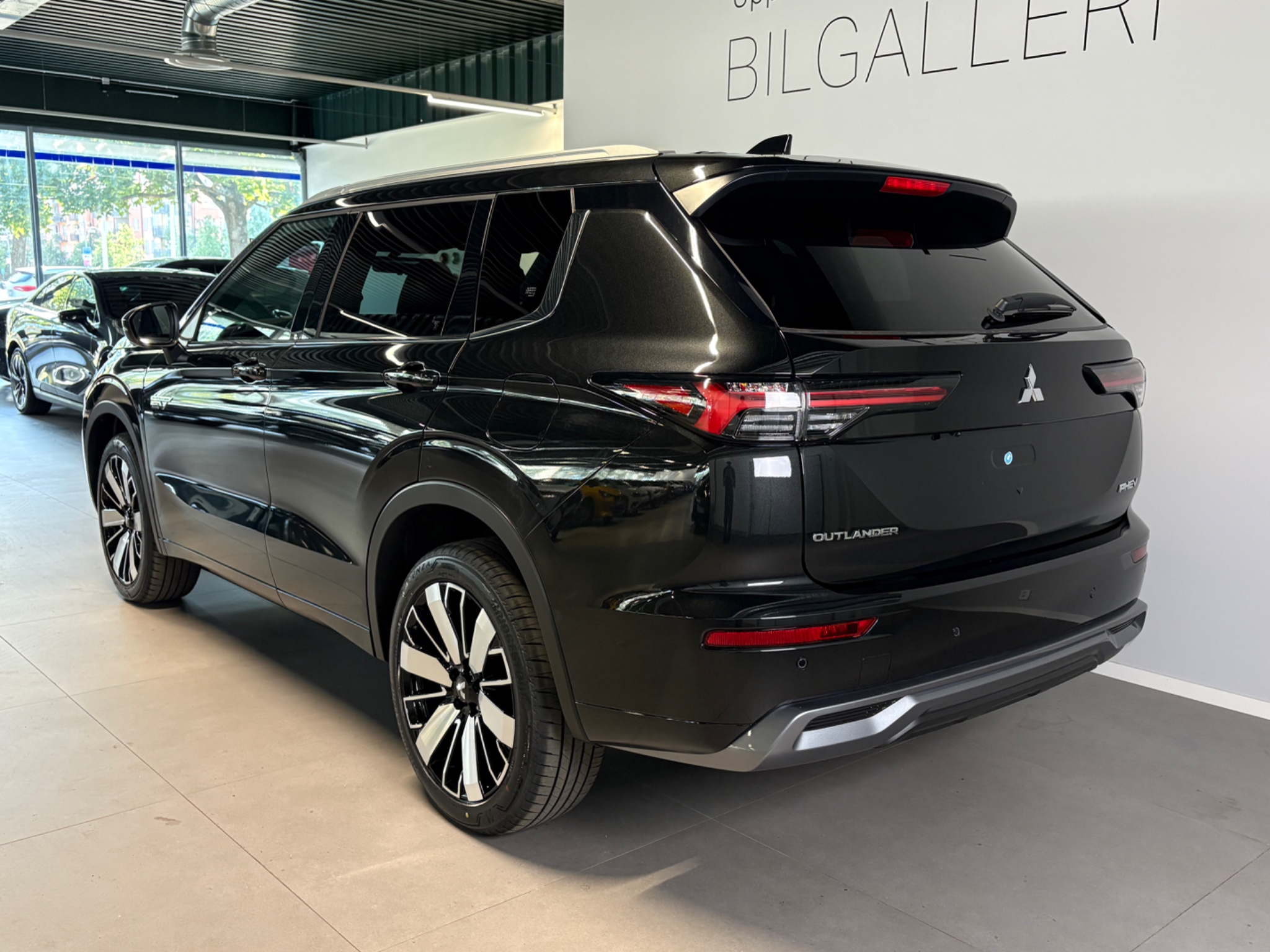 Mitsubishi Outlander Instyle PHEV 4WD 2026, bild 4/63