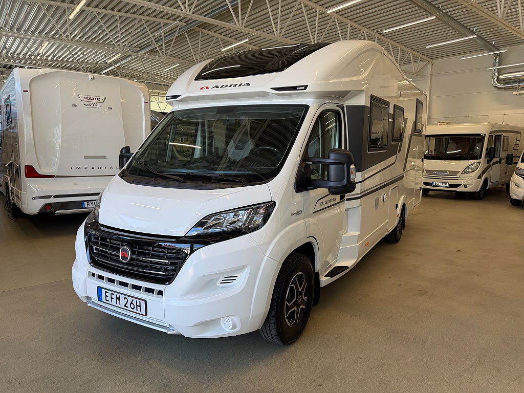 Adria Coral Plus 670 SL *Hydrauliska Stödben*Automat*