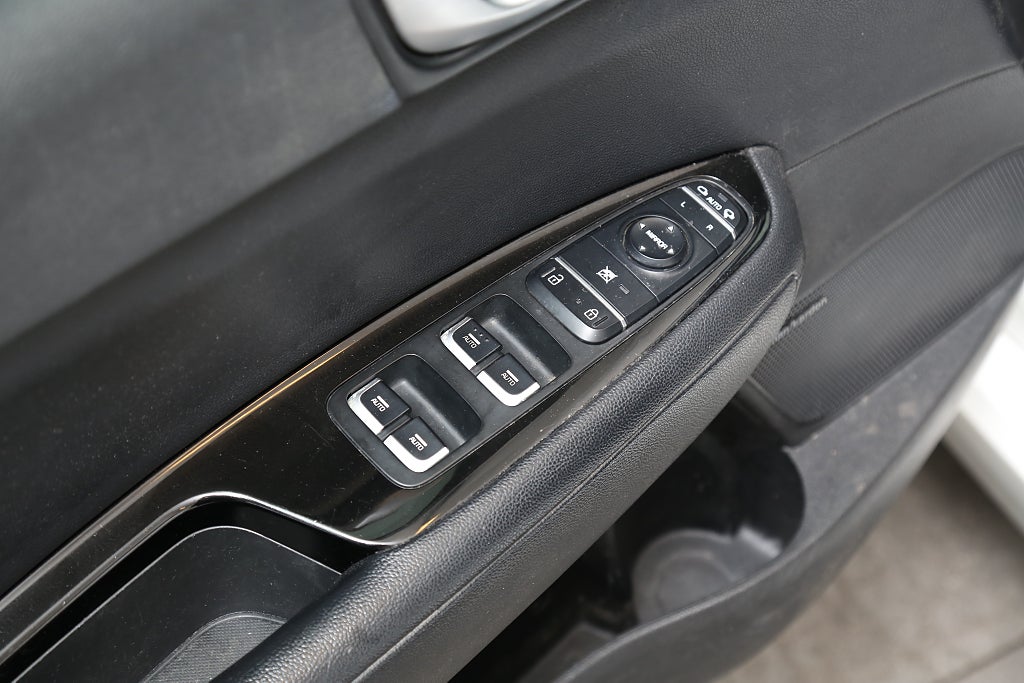 Kia Optima 1,7 Diesel GT-Line Sport Wagon H/K Skinn Panorama 2017