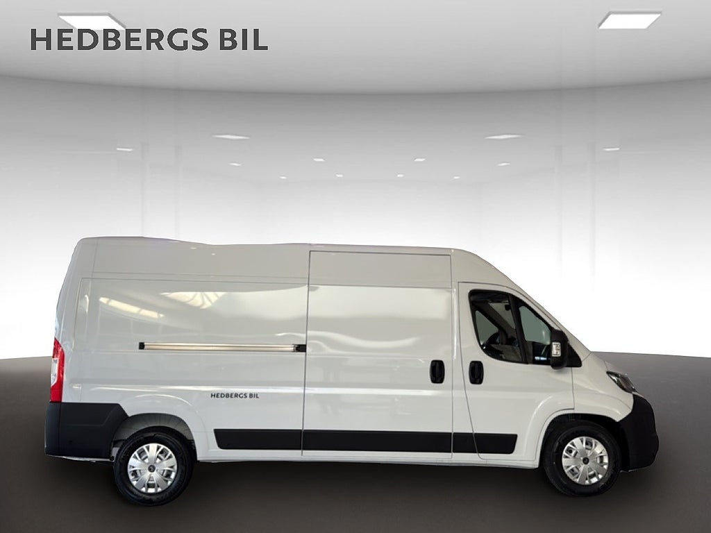 Citroën Jumper L3H2 140 AT8 thumbnail