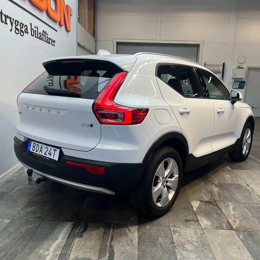 Volvo XC40 D3 AWD Aut Momentum Värmare Drag VOC