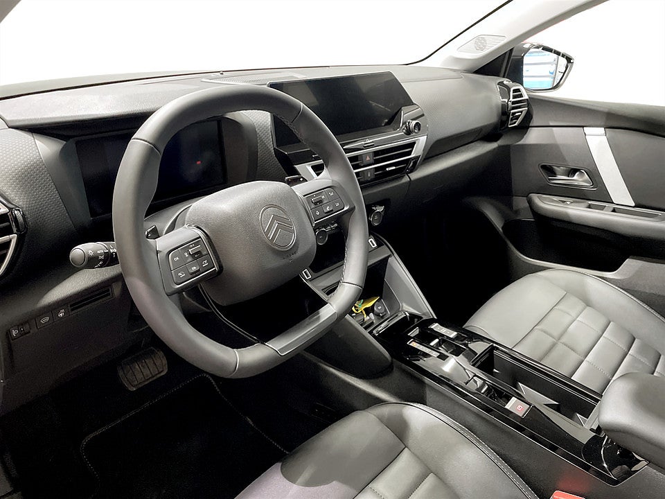 Bild på Citroën C4 Max Hybrid 145hk - DEMO