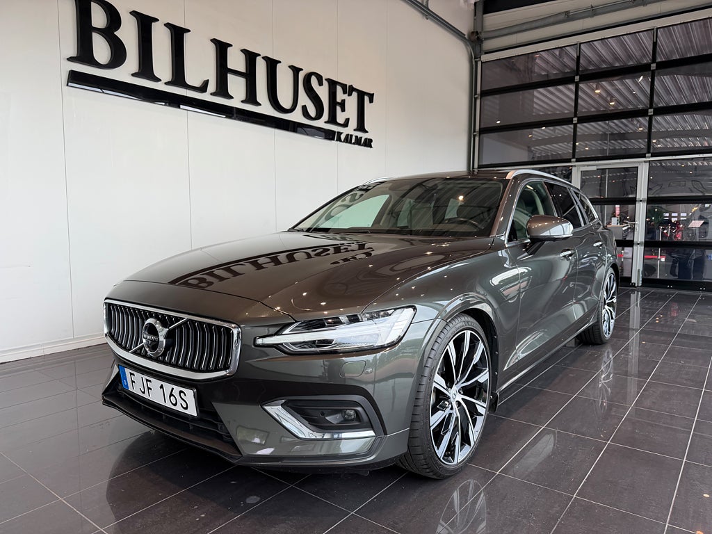 Volvo V60 B4 Geartronic Inscription Panorama B&W Head Up