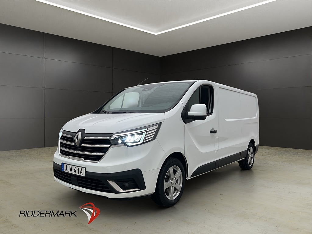 Renault trafic L2 Värmare LED Dragkrok B-Kamera CARPLAY Moms