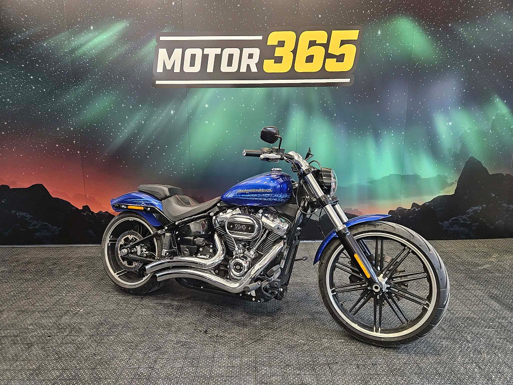 Harley-Davidson BREAKOUT • 1600 MIL • 1999 KR/MÅN • KÖP ONLINE 