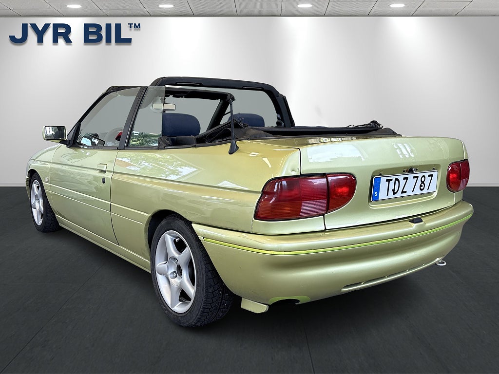 Ford Escort Cabriolet 1.6 Manual, 5-trins, 90ps, 1994