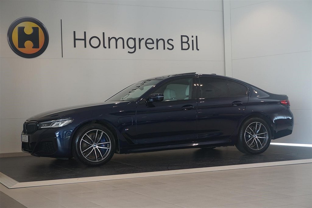 BMW 545 e xDrive Sedan Individual M-Sport Innovation 394hk