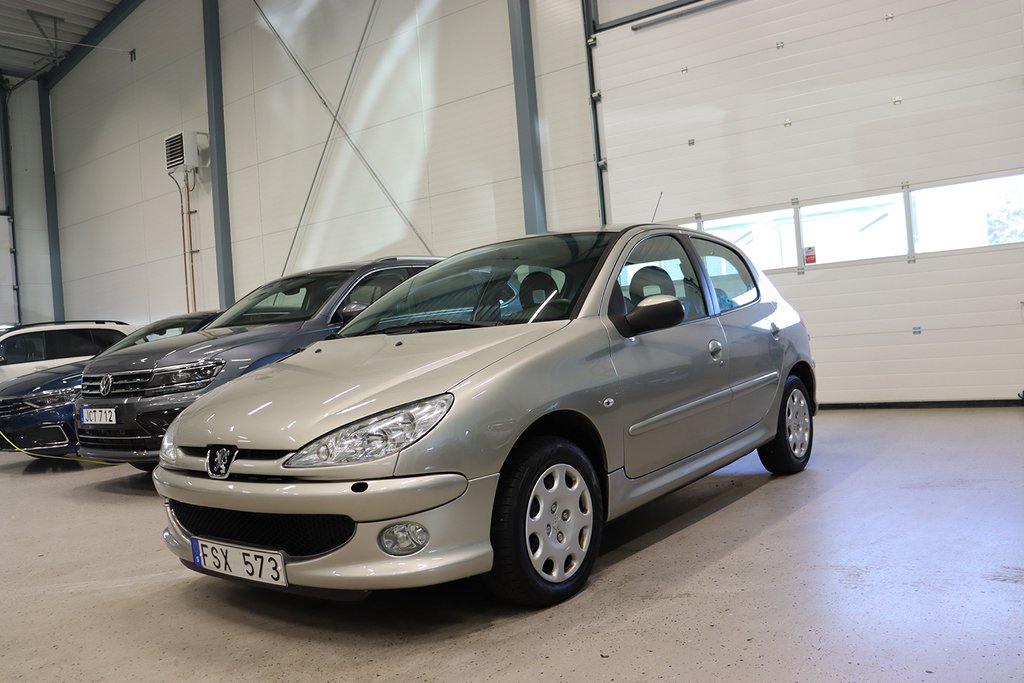 Peugeot 206 1.4 XS M-Värm Kamrembytt Nyservad 1-Ägare 75hk