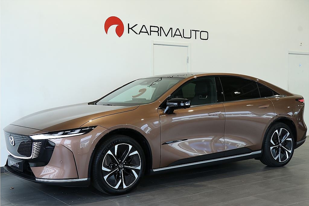 Mazda 6e 68,8kWh 6e 258Hk Standard Range Takumi 360-kamera