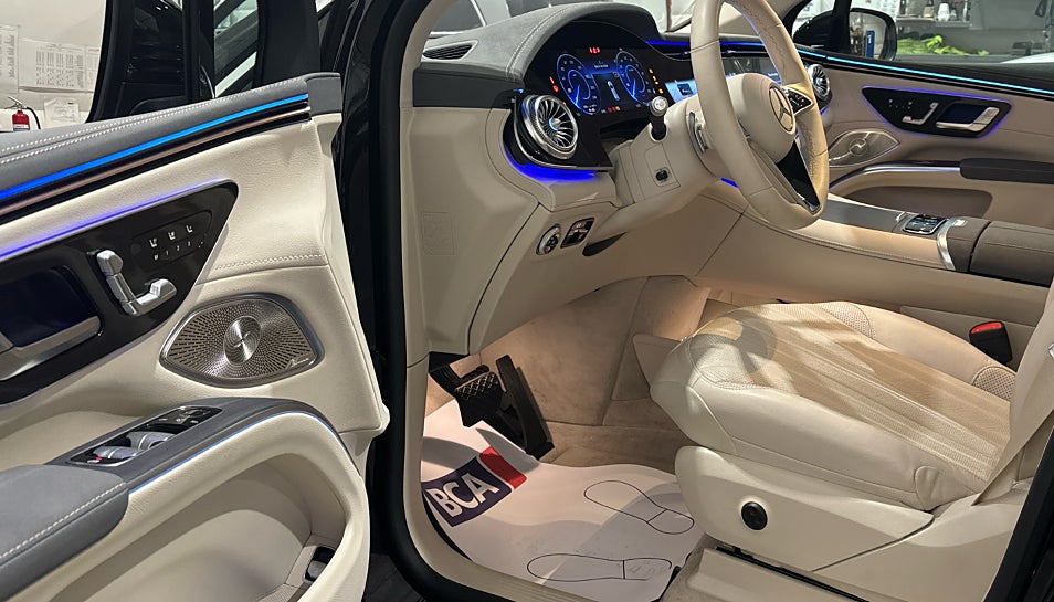 Mercedes-Benz EQS 500 SUV 4MATIC AMG Premium Plus Hyperscreen - bild 4