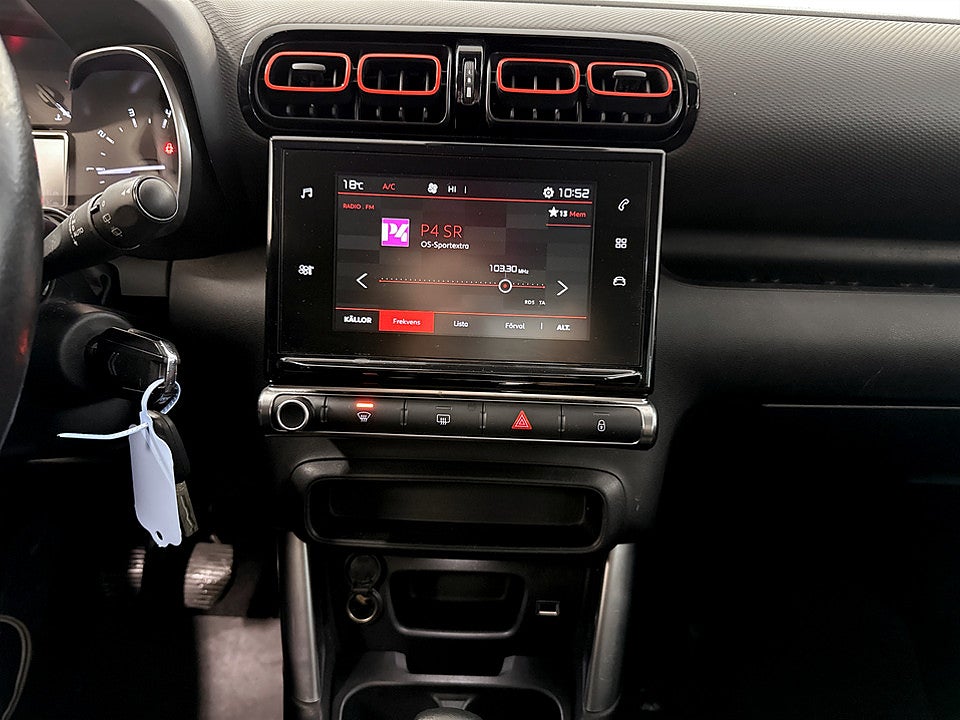 Bild på Citroën C3 Aircross 1.2 PT 82hk DRAG CARPLAY