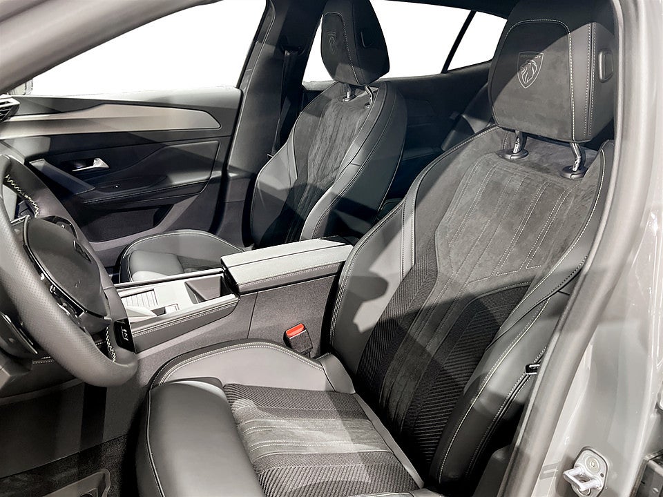 Bild på Peugeot 408 Edition Hybrid Aut - OMGÅENDE LEVERANS!