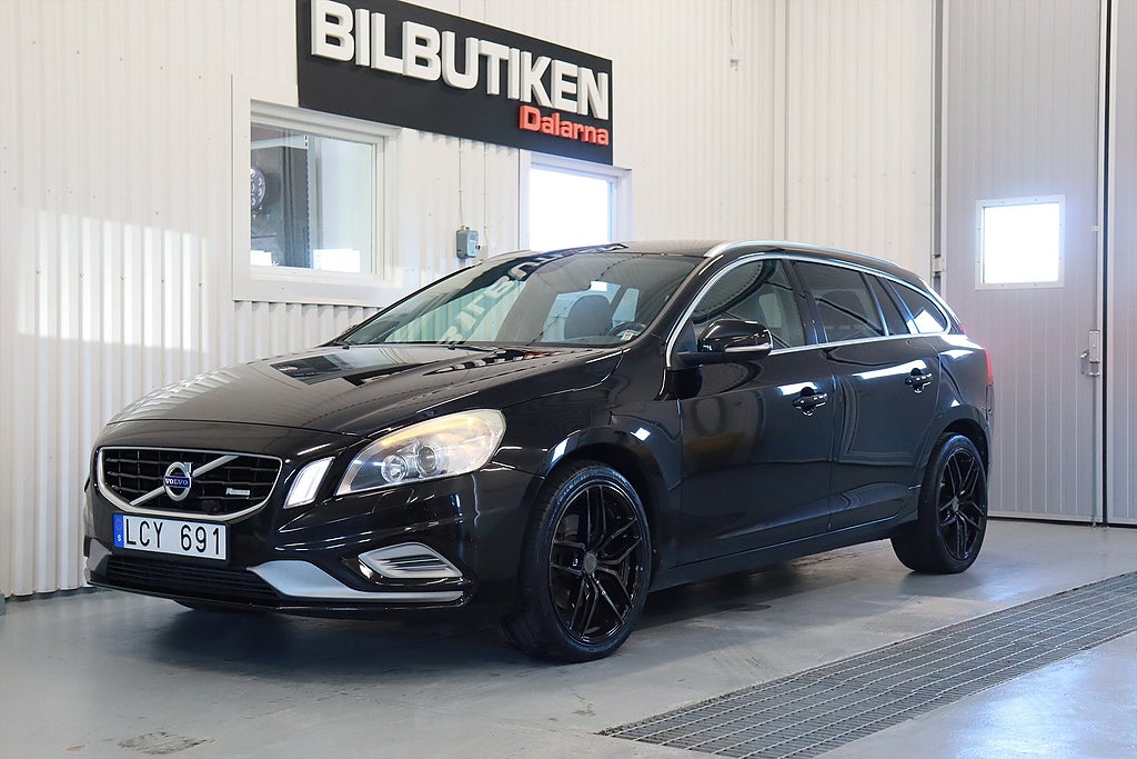 Volvo V60 T5 Powershift 240hk Summum Drag M-värm
