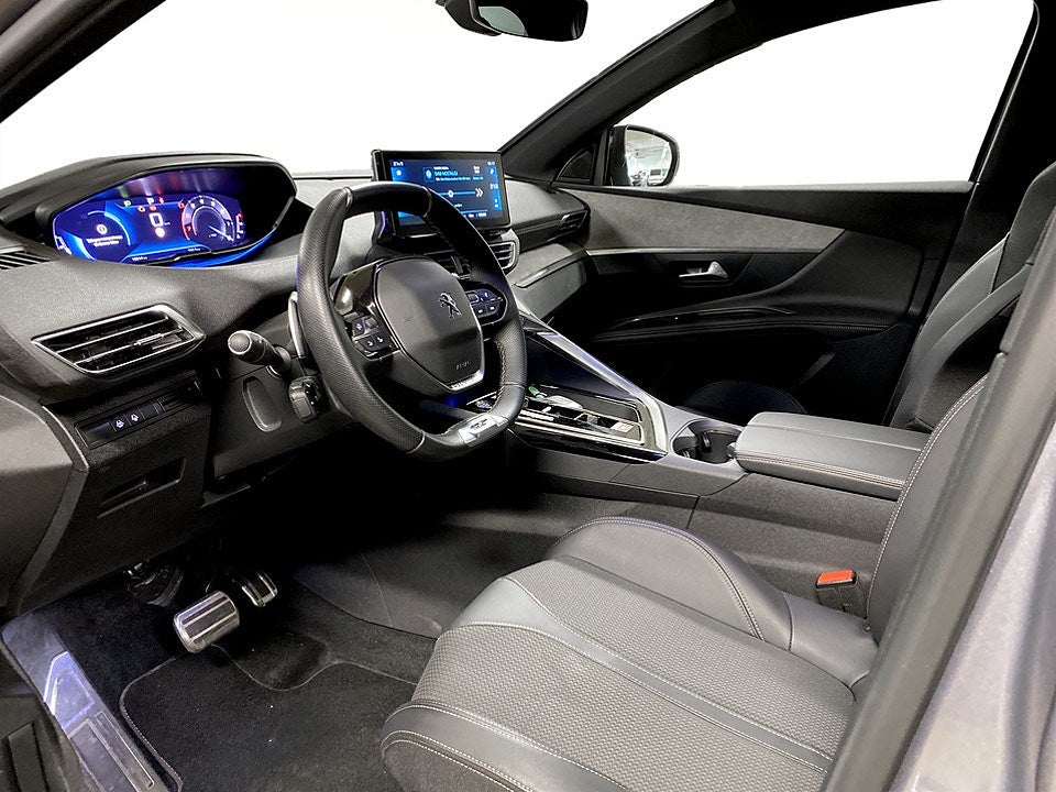 Bild på Peugeot 3008 GT 1.2 PT 130hk Aut - B-KAMERA, CARPLAY