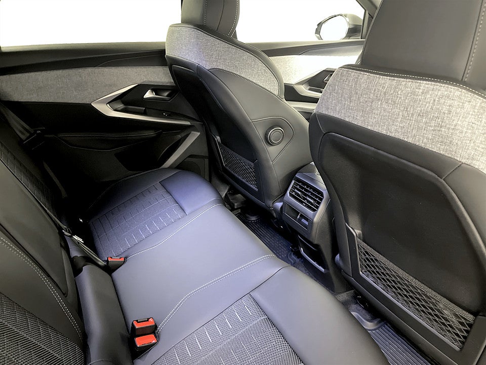Bild på Peugeot 3008 GT Hybrid 145hk Aut B-KAMERA NAVI