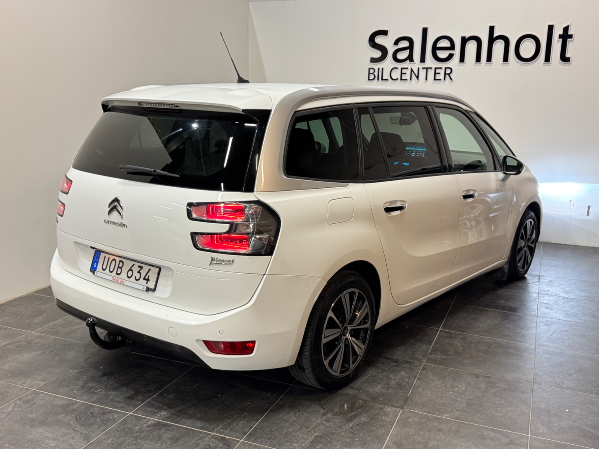 Citroen Grand C4 Picasso 2016, bild 6/10