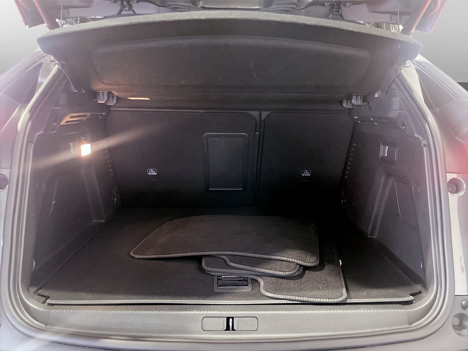 Bild på Peugeot 3008 GT-Line Hybrid4 PHEV 300hk Aut AWD B-KAMERA CARPLAY