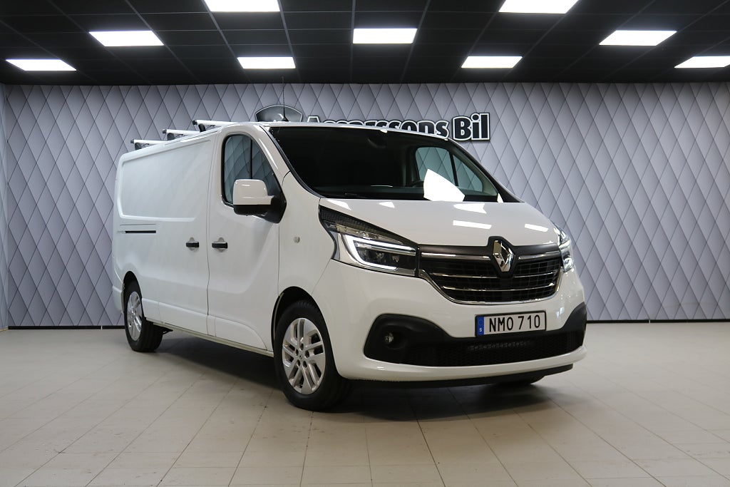Renault trafic Skåpbil 3.0t 2.0 dCi Nordic Line 3-Sits Värmare