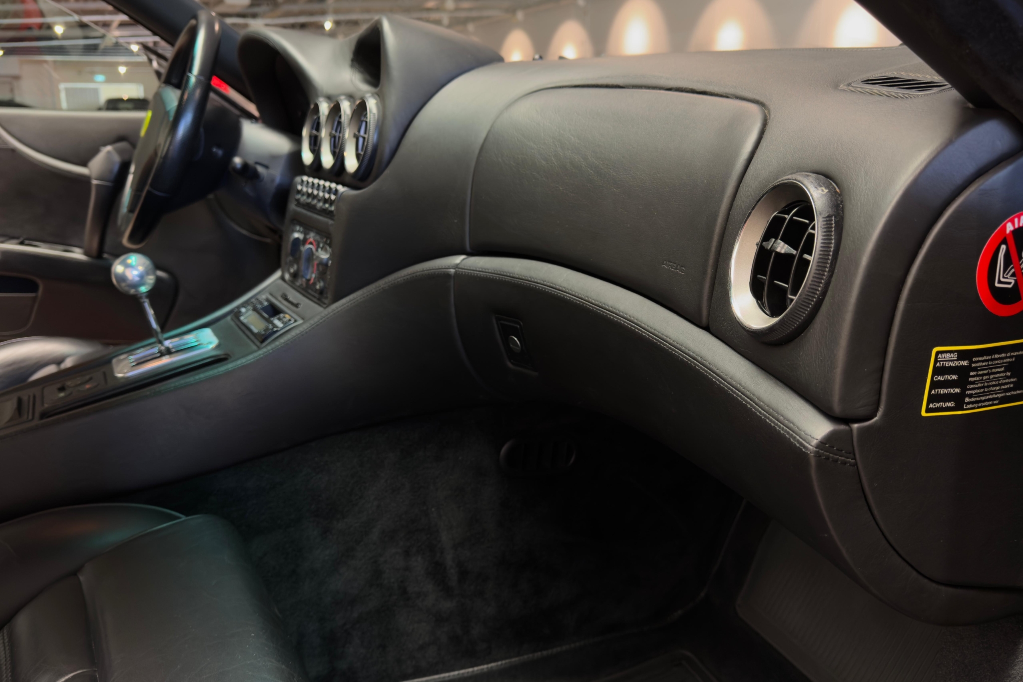 Ferrari 550 Maranello 5.5 V12 485hk 1998 - miniatyr 35