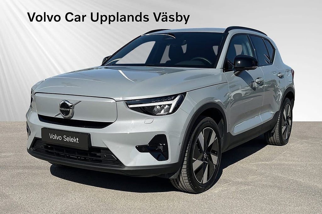 Volvo EX40 Single Motor ExtendedRange Plus SE / Parkering...