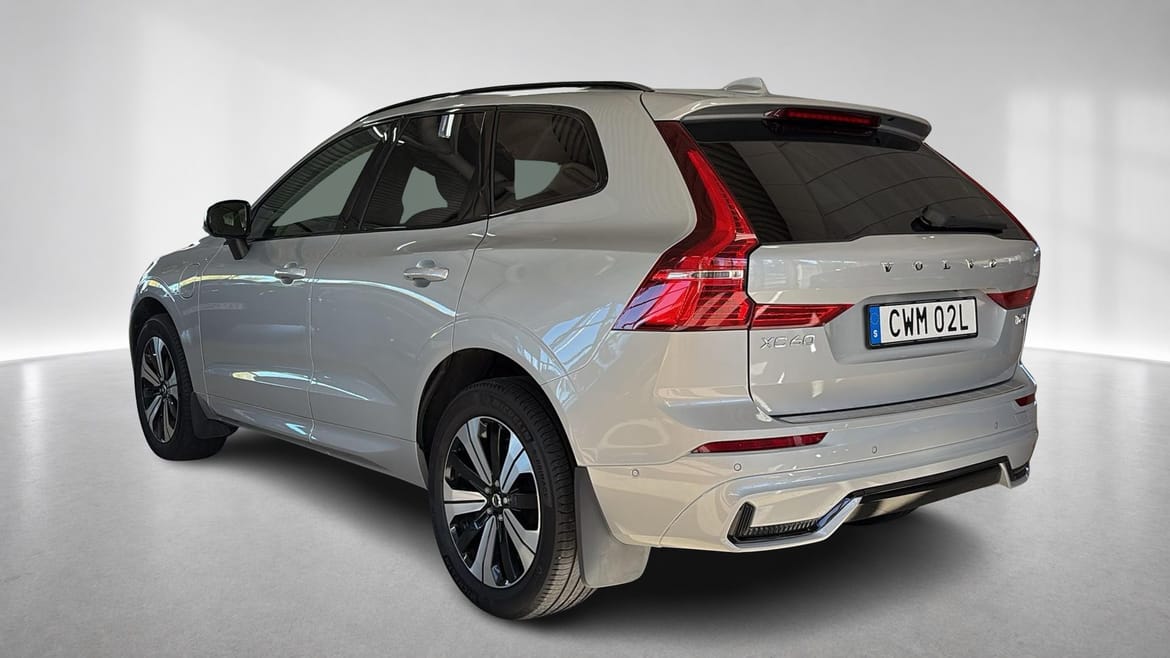 Volvo XC60 Plus Dark Nordic 2025, bild 3/10