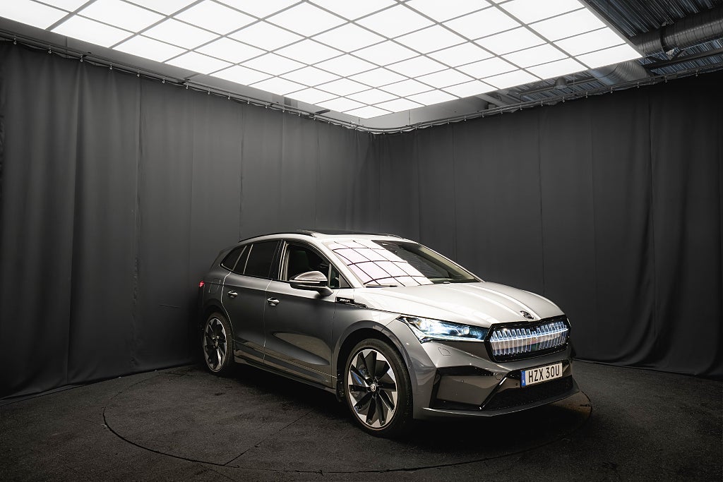 Skoda Enyaq 80x SPORTLINE CRYSTAL PANO DRAG 21' 360 HUD ELSTOL MOMS