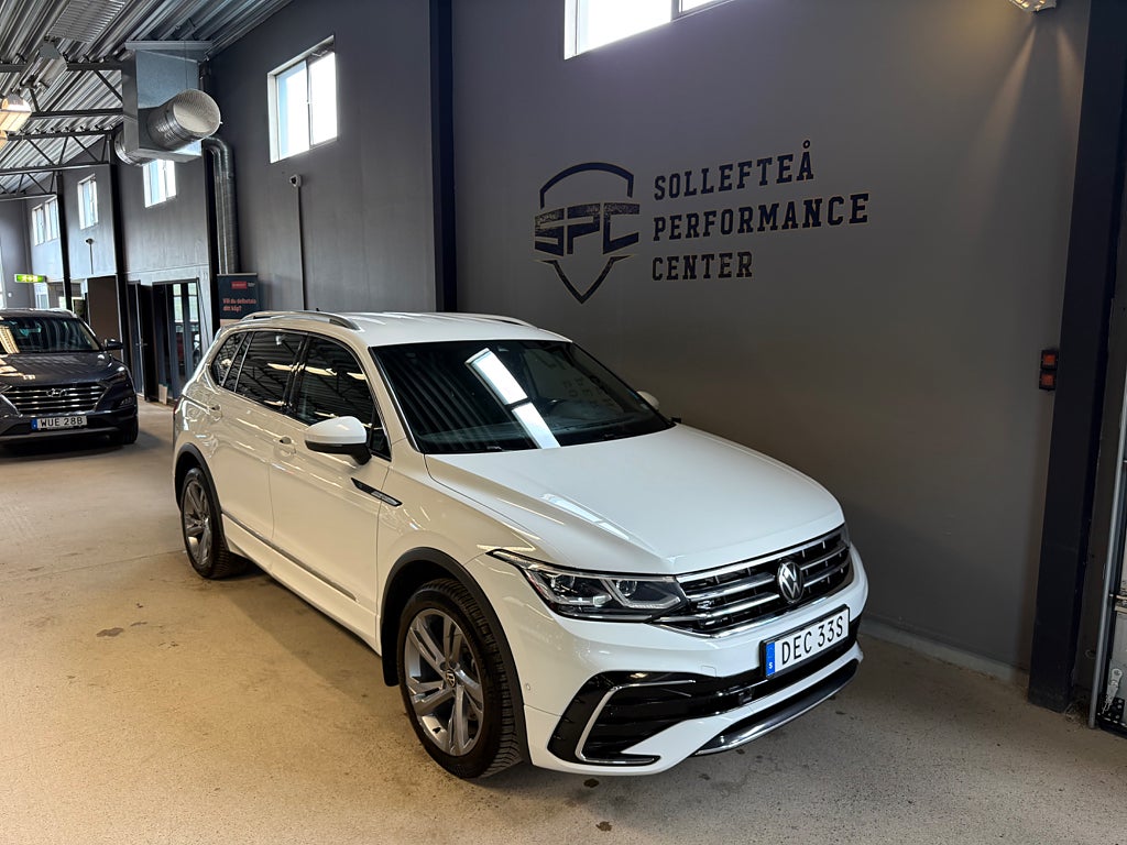 Volkswagen Tiguan Allspace 7-sätes 2.0 TDI DPF SCR 4Motion R-Line Euro 6