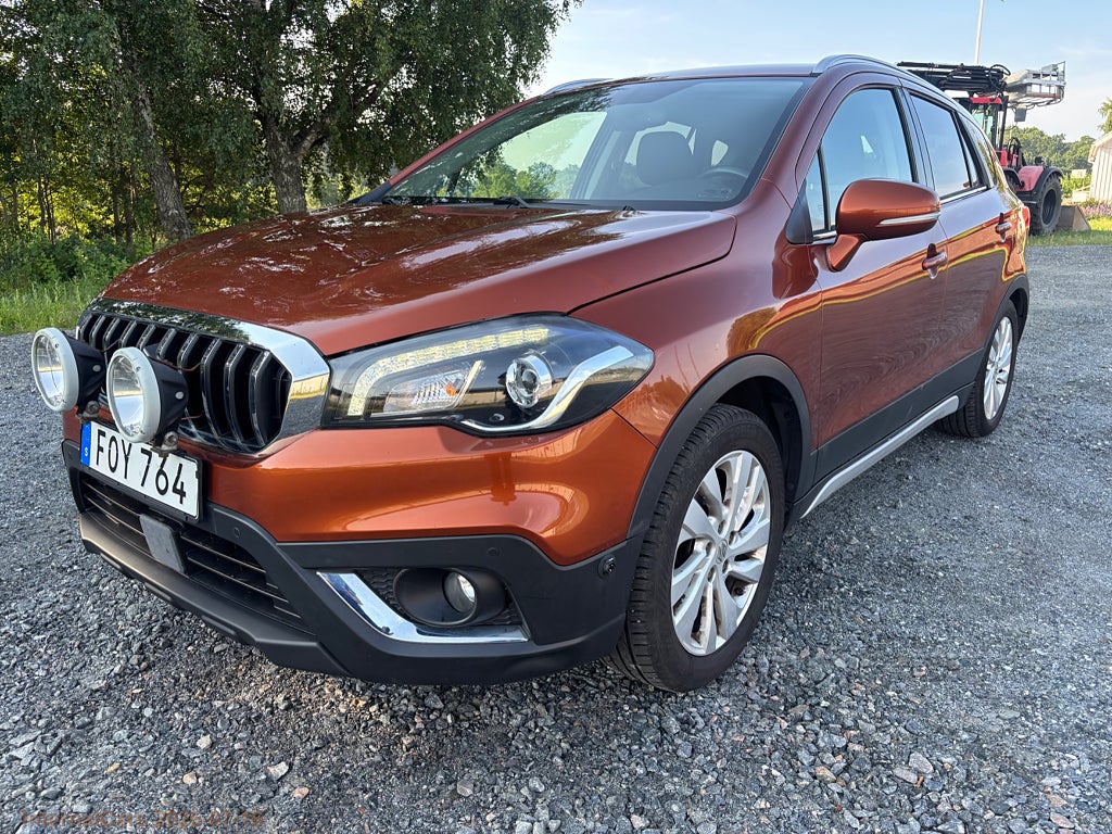 Suzuki S-Cross SX4 4WD 1.0T 112Hk - EXPORTNETTO 6250€