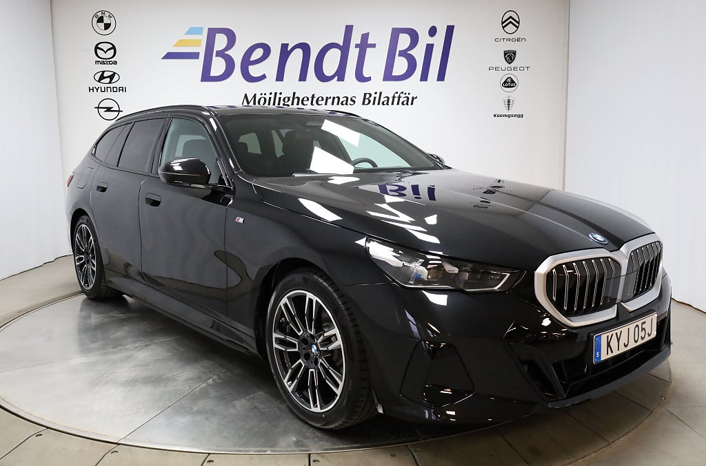 BMW 530e xDrive Touring | M Sport | HK | Rattvärme 
