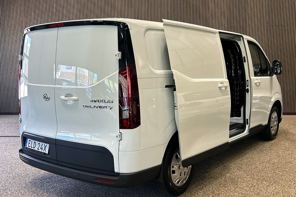 Maxus Delivery 7 L2 H1 150hk  Dubbla skjutdörrar